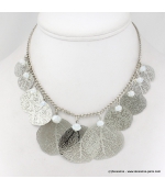 Collier feuille en métal et cristal argenté